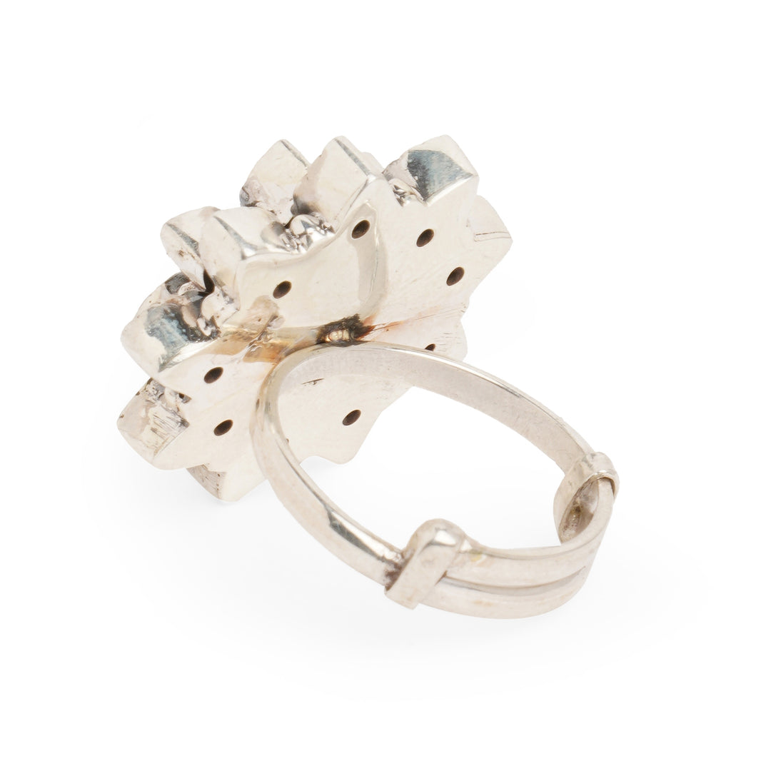 Dual Layered Mother Of Pearl Floral Finger Ring