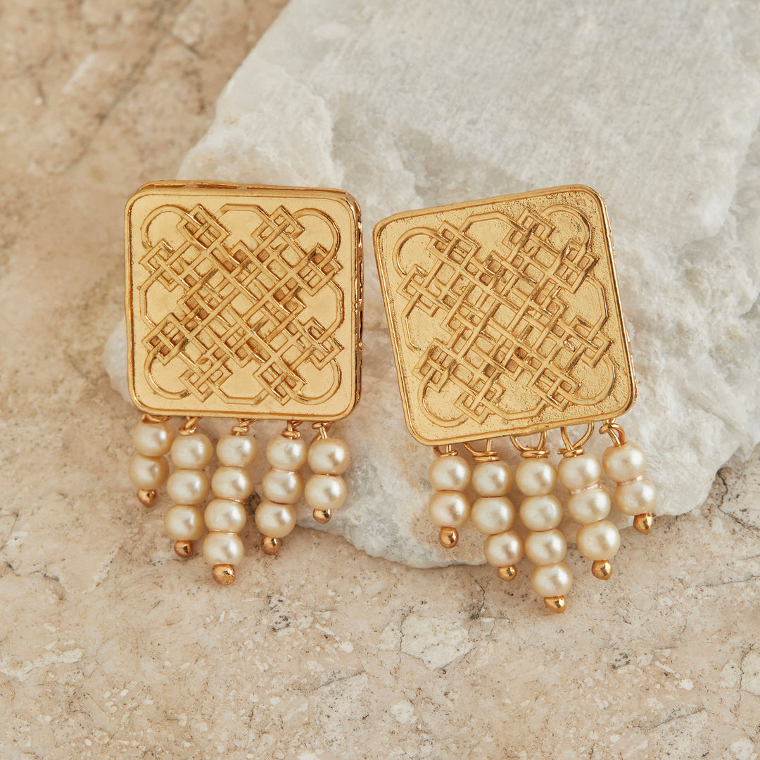 Suvarna Vargah Mukta Dangler Earrings