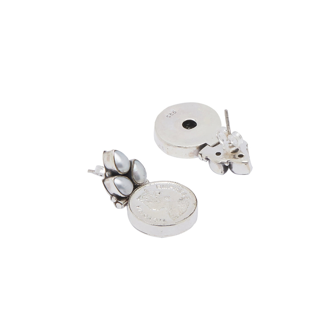 Coin Classic Pearl Studs